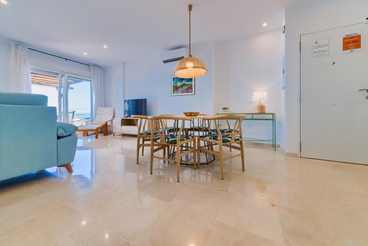 Holidays2Fuengirola Duplex With Stunning Sea View, Terraces,1St Line Beside Port Exterior photo